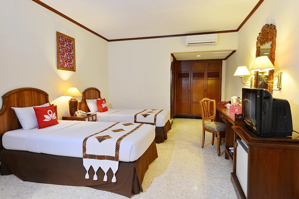 Zen Rooms Jogja Cendrawasih Pakualaman 外观 照片
