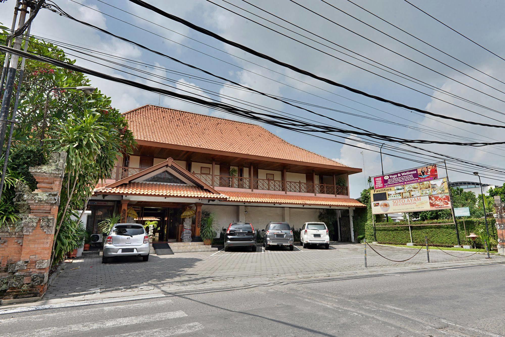 Zen Rooms Jogja Cendrawasih Pakualaman 外观 照片